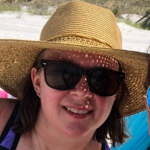 Meet your Posher, Tracey